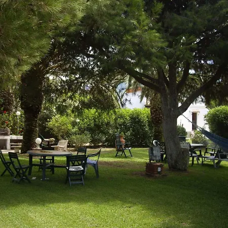 Villa Malyma Front 10,000m2 Botanic Garden