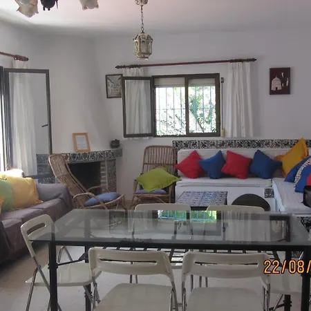 Villa Malyma Front 10,000m2 Botanic Garden *